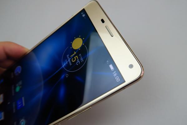 Allview X3 Soul Pro: Conectivitatea bifează toate căsuţele cu bile albe