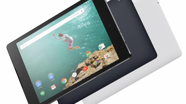 <b>Tableta HTC Nexus 9 este vândută acum la un preț de 1.499 lei de către MarketOnline.ro</b>Cu toate că tableta HTC Nexus 9 nu arată deloc rău din punct de vedere al design-ului, dar nici la capitolul hardware, acest produs nu a prea &icirc;nc&acirc;ntat publicul din c&acirc;te se pare. Totuși, produsul de față reprezintă o alegere...