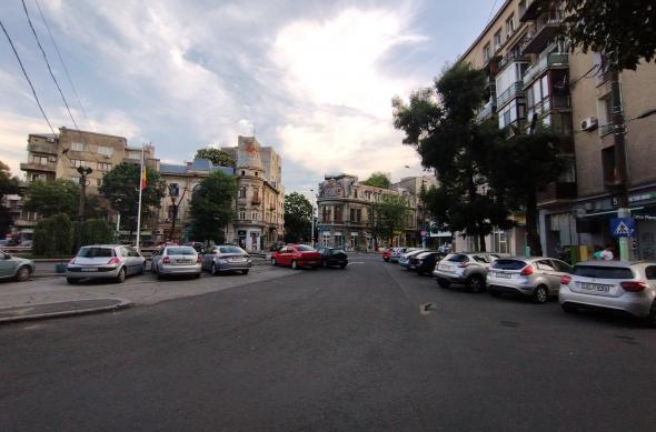 Motorola Moto G82 5G - Mostre Foto (ziua): IMG_20220613_191547114.jpg