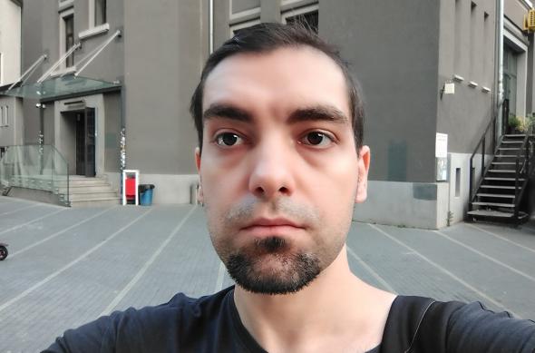 Motorola Moto G82 5G - Selfie Beauty Mode: IMG_20220613_194305255.jpg