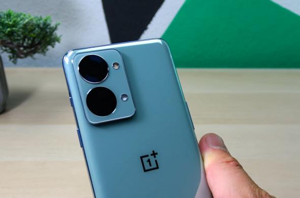 OnePlus Nord 2T -Galerie foto Mobilissimo.ro: Nord 2T 15.jpg