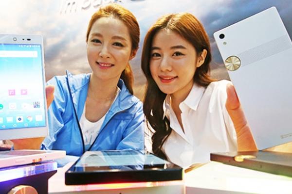 Pantech Sky IM-100 este oficial; smartphone-ul ce marchează revenirea companiei pe piață costă 390$