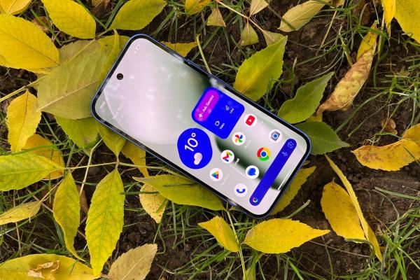 Google Pixel 10: OS, UI, aplicaţii cu podcast generat de Notebook LM, multă productivitate cu Gemini