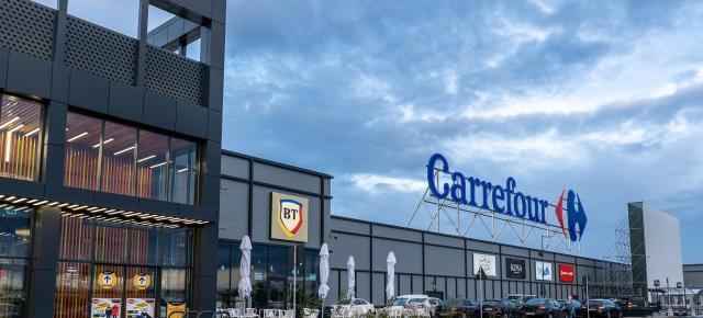 [UPDATE: Avem poziția oficială Carrefour] Carrefour pleacă din România; Cine i-ar putea prelua magazinele?