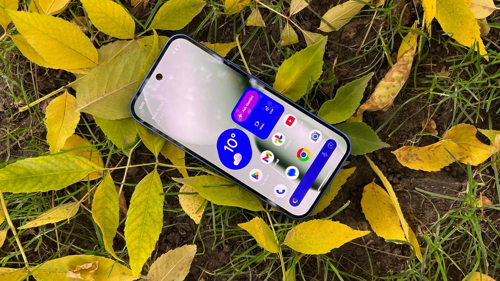 Google Pixel 10: OS, UI, aplicaţii cu podcast generat de Notebook LM, multă productivitate cu Gemini