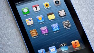 După iOS 16 pe Redmi Note 12, vedem și iOS 6 pe Nexus 7! (Video)
