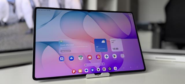 Samsung Galaxy Tab S12 Ultra: Display AMOLED de 14.6 inch, 120Hz și locul 4 în topul luminozității