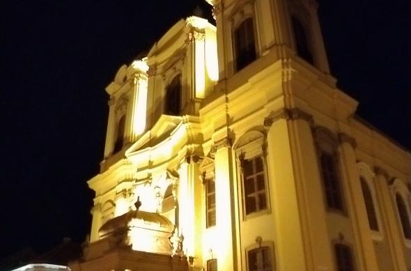 ASUS ZenFone 4 (ZE554KL) - Mostre Foto (seara): P_20171004_013209_vHDR_Auto.jpg