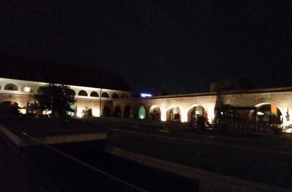 ASUS ZenFone 4 (ZE554KL) - Mostre Foto (seara): P_20171004_012035_vHDR_Auto.jpg