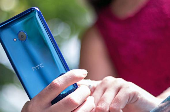 HTC U11 Life - Fotografii oficiale: HTC-U11-Life_018.jpg