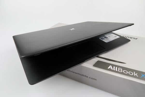 Unboxing Allview Allbook X (conținutul cutiei)