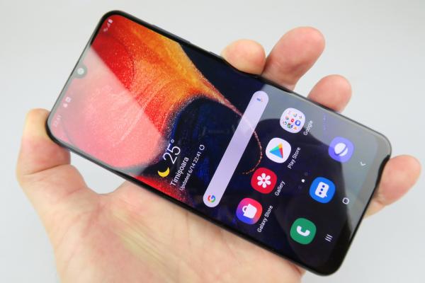 Samsung Galaxy A50 - Galerie foto Mobilissimo.ro