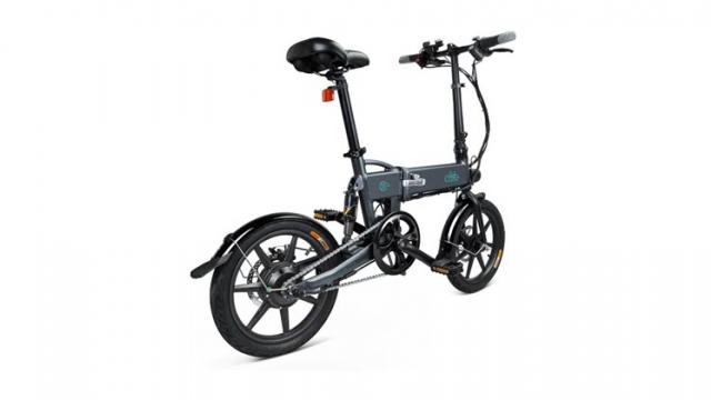 <b>TomTop vine cu reduceri pentru vehicule electrice! Bicicleta FIIDO D2 ar putea fi companionul tău în această vară</b>În această perioadă mulți retaileri oferă discount-uri mari pentru vehiculele electrice și pe lângă trotinete există și biciclete interesante pentru care puteți opta. Un exemplu este modelul FIIDO D2, o bicicletă electrică