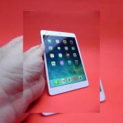 Review iPad Mini 2 (Retina): cea mai echilibrată tabletă a momentului, terminalul care le are pe toate (Video)