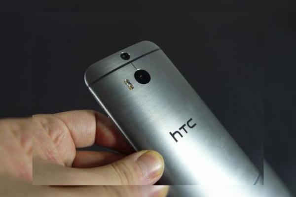 HTC One (M8) prezentare Mobilissimo: HTC Sense 6.0, Extreme Power Saving Mode, Duo Camera (Video)