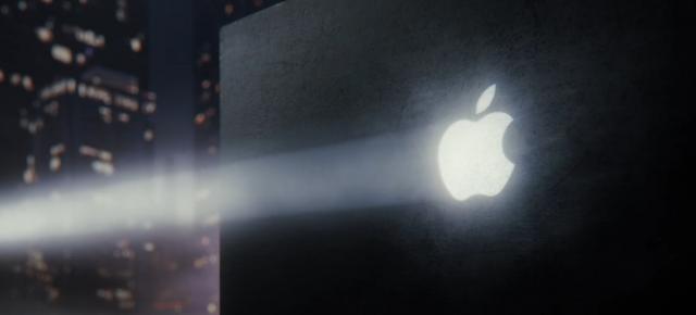 Apple pregătește lansarea primului MacBook Pro cu ecran tactil OLED; John Ternus publică un teaser înaintea anunțului