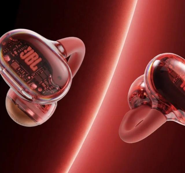 JBL Soundgear Clips Tourmaline Red cu diafragmă placată cu titan și design semitransparent