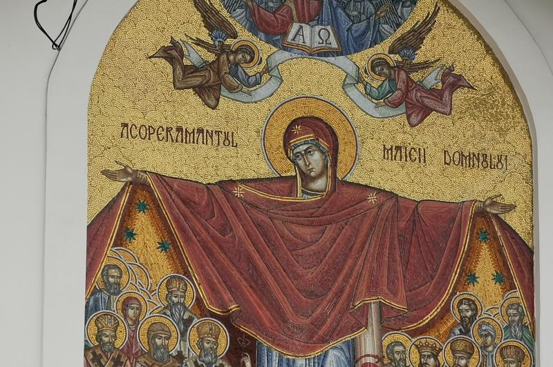 Biserica Acoperământul Maicii Domnului, zoom Huawei P30 Pro: zoom-ziuaset03_02.jpg