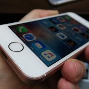 iPhone SE Review