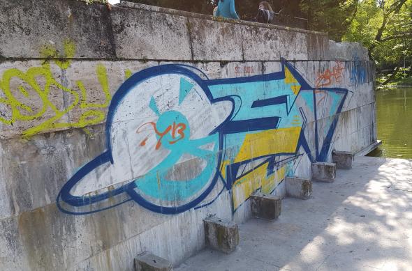 Graffiti (Samsung Galaxy S7 vs Huawei P9 vs Xiaomi Mi 5): Samsung Galaxy S7