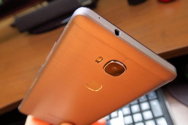 Huawei Honor 5X: Hardware diversificat, ceva mai vestic