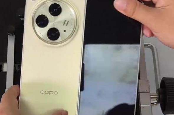 OPPO Find N3 - Fotografii hands-on (Leak): F8TU5FCXsAACT7B.jpg