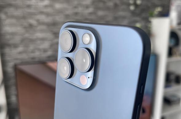 Apple iPhone 15 Pro - Galerie foto Mobilissimo.ro: IMG_2052.jpg