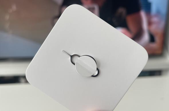 Apple iPhone 15 Pro - Unboxing: IMG_2002.jpg