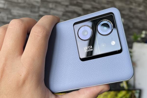 Xiaomi 13T Pro: Camera face din LOG/LUT bici, înfometată de lumină
