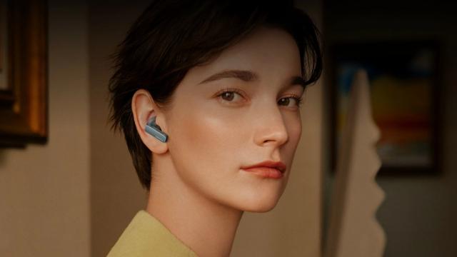<b>Huawei FreeBuds Pro 3 a debutat în România; Căştile flagship au anulare de zgomot superioară, ANC 3.0</b>Huawei a adus astăzi în România căştile tip "buds" flagship FreeBuds Pro 3, care vin cu anulare a zgomotului superioară. Avem de-a face aici cu căşti TWS cu Hi-Res Dual Driver Sound System şi ANC 3.0 inteligent

