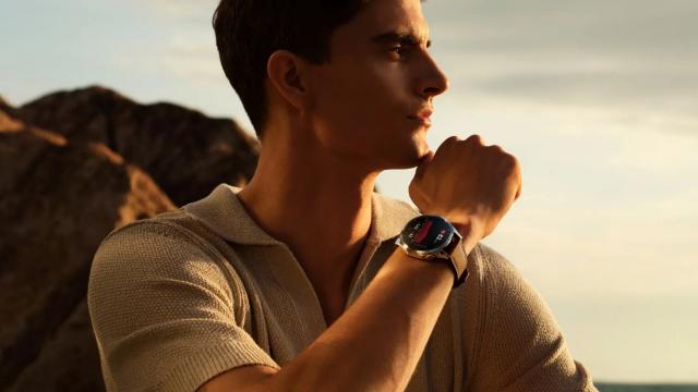 <b>HUAWEI Watch GT 4 primește un update care îmbunătățește monitorizarea SpO2 și a somnului</b>În această toamnă cei de la HUAWEI au lansat o nouă generație de smartwatch-uri, mai precis modelele din seria Watch GT 4 (variante de 41mm și 46mm). Varianta de 46mm a primit rapid recenzia detaliată Mobilissimo, iar astăzi aflăm