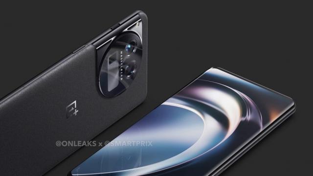 <b>OnePlus 12 are șanse mari să vină echipat cu suport pentru alimentare wireless, ceva ce a lipsit de pe ultimele flagship-uri</b>Ultimele două flagship-uri semnate OnePlus au omis alimentarea wireless și mă refer aici atât la OnePlus 11, cât și la primul lor pliabil intitulat OnePlus Open. Ambele sunt echipate cu dotări de top, iar explicația pentru lipsa încărcării wireless 
