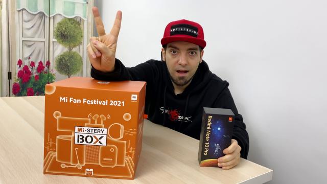 <b>[UPDATE - Câștigător] Giveaway: Poţi câştiga un Mi-Stery BOX Xiaomi „Mi Fan Festival 2021” cu ediţia specială de Redmi Note 10 Pro inclusă în cutie; Iată condiţiile!</b>Aprilie este o lună specială pentru Xiaomi, companie care împlineşte 11 ani de la înfiinţare şi care a organizat cu această ocazie Mi Fan Festival 2021. Este un festival al ofertelor speciale şi reducerilor (ce ajung până la 30%)