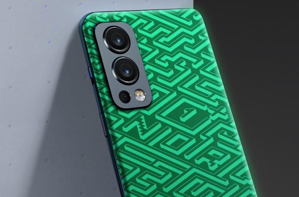 OnePlus Nord x PAC-MAN Edition - Fotografii oficiale: OnePlus-Nord-2-PAC-MAN_005.jpg