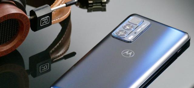 Moto Edge X primește un prim teaser! Ar fi flagship-ul de sfârșit de an pregătit de către Motorola, cu CPU Snapdragon 898