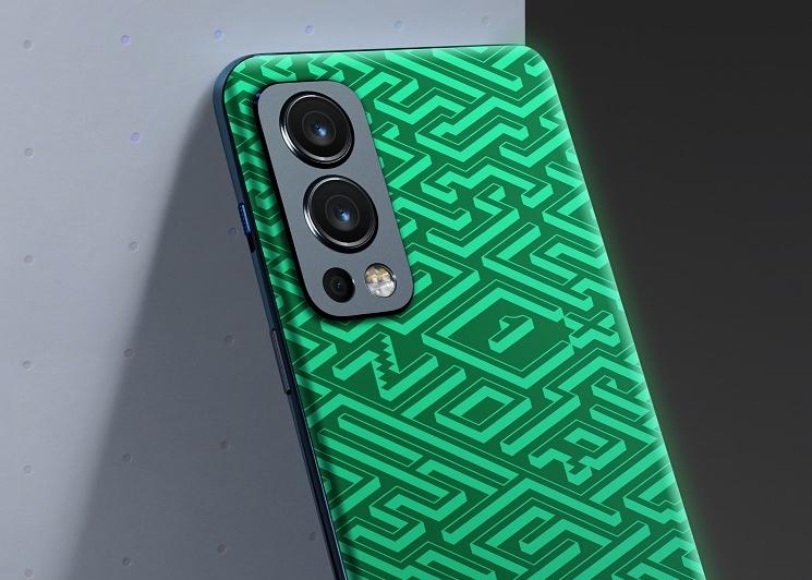 OnePlus Nord x PAC-MAN Edition - Fotografii oficiale: OnePlus-Nord-2-PAC-MAN_005.jpg