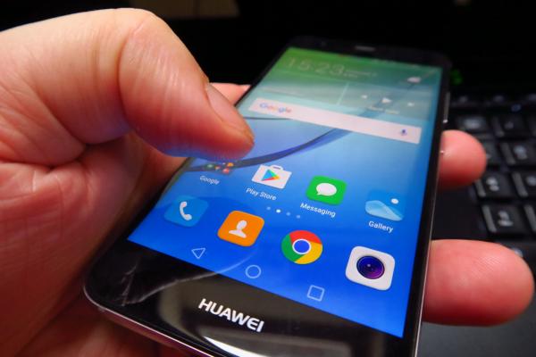 Huawei Nova: OS, UI, aplicaţii pe bază de EMUI, o experienţă deja clasică pentru 2016