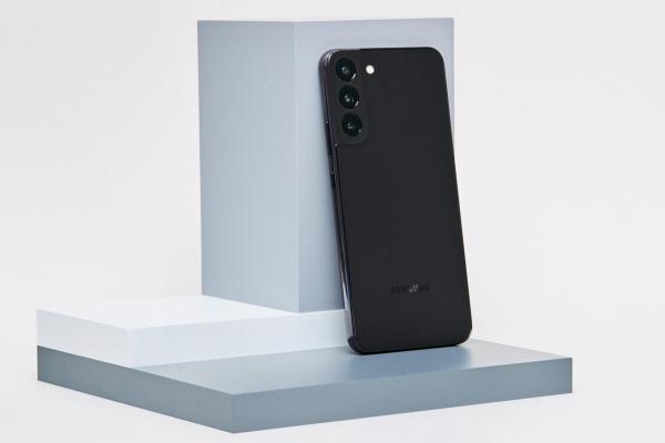 Samsung Galaxy S22+ 5G este oficial! Telefon de 6.6 inch, cu refresh rate de 120Hz și CPU Exynos 2200, cu grafică AMD