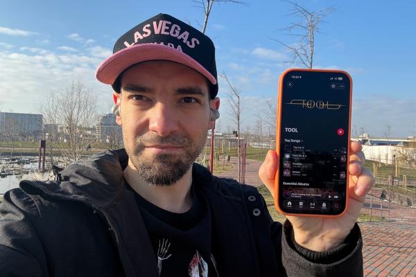 Lecţia de muzică cu Alex: ce înseamnă muzica pentru mine şi cum am perceput-o cu noile căşti Sony WF-1000XM6 (Review)