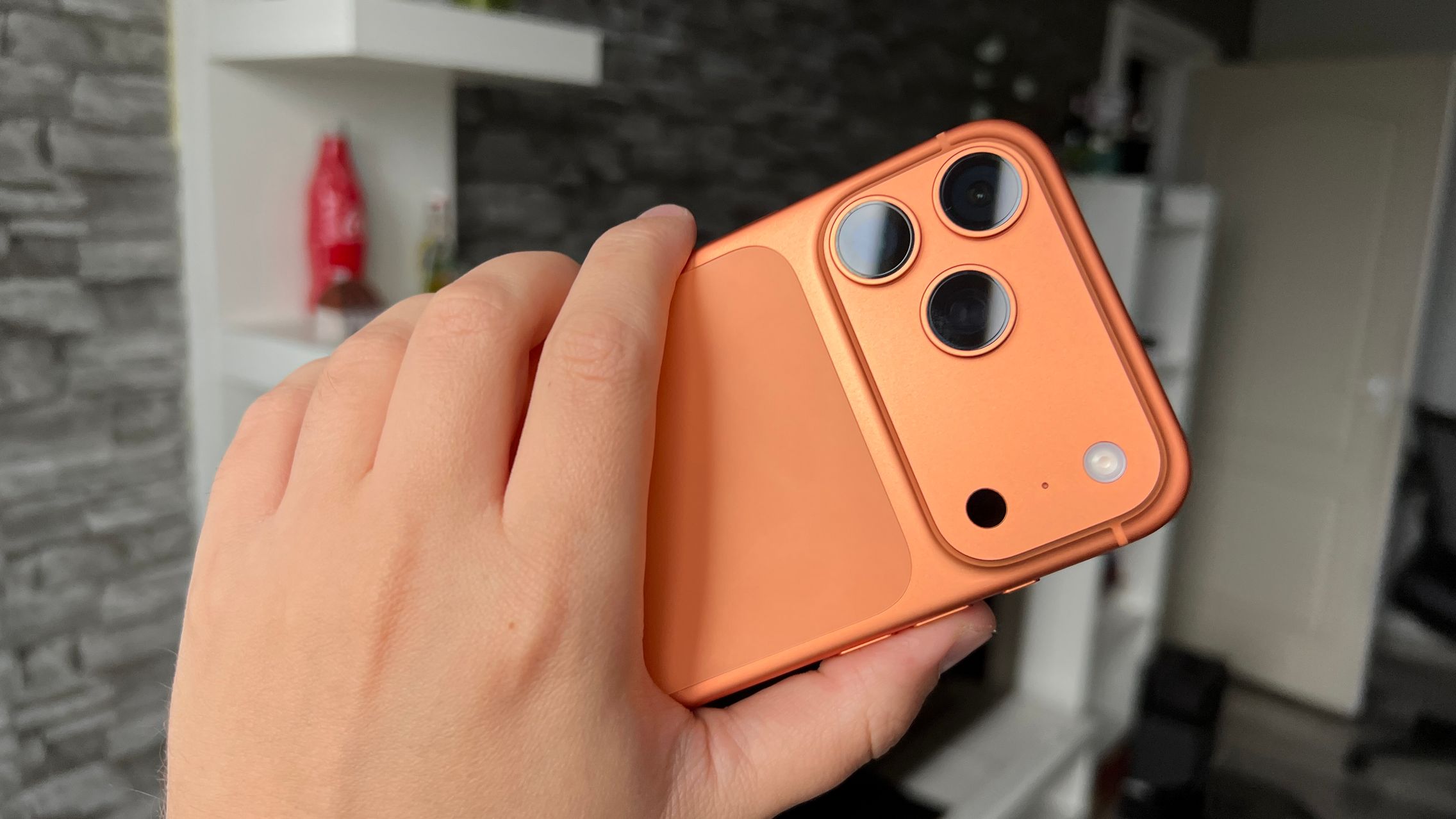 iPhone-urile vor fi DOAR cu eSIM în Europa în viitorul apropiat