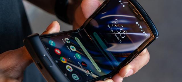 Motorola RAZR 2 așteptat cu display-uri mai mari, procesor Snapdragon 765G și 8 GB RAM la bord