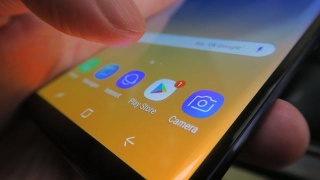 <b>Samsung Galaxy Note 9 primeşte actualizarea la One UI 2.1; Iată ce e nou</b>Posesorii de telefoane Samsung Galaxy Note 9 trebuie să afle că începând din această săptămână vor ajunge la zi cu software-ul, trecând la One UI 2.1. Telefonul care a primit One UI 