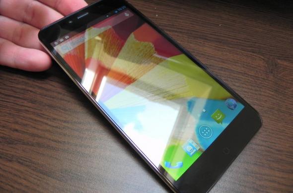 Evolio X6 review + concurs: phablet octa core excelent pentru gaming, filme, selfie și pentru tânărul student (Video): evolio_x6_review_086jpg.jpg