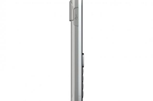 Nokia E6 anunțat oficial, un nou terminal business cu Symbian upgradat la bord (Video): 700_nokiae6_silver_left.jpg