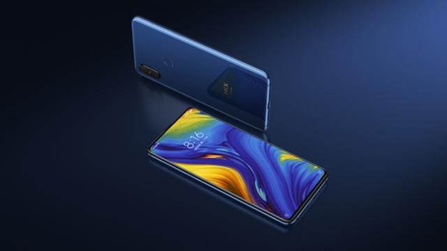 <b>Xiaomi Mi Mix 3 la doar 2.520 lei în oferta GeekBuying! Fără TVA sau alte taxe extra de plată</b>Astăzi descoperim faptul că retailerul chinez GeekBuying tocmai ce a dat startul unei campanii speciale destinată produselor Xiaomi, pe listă aflându-se și terminale foarte interesante. Printre acestea avem telefoanele Mi Mix 3, Mi Max 3