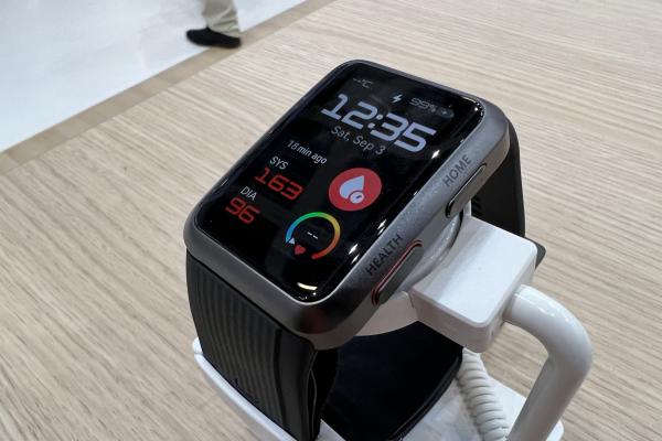 Huawei Watch D - Hands-on IFA 2022