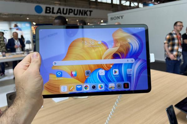 IFA 2022: Honor Pad 8 prezentare hands-on pentru o tabletă cu 8 difuzoare și ecran mare de savurat seriale