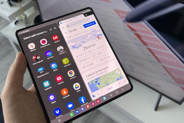 Samsung Galaxy Z Fold 4: Display-ul campion absolut la luminozitate, panouri fără precedent