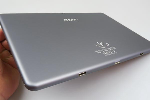 Chuwi Hi12: Design solid, pe bază de aluminiu, cu o mică slăbiciune