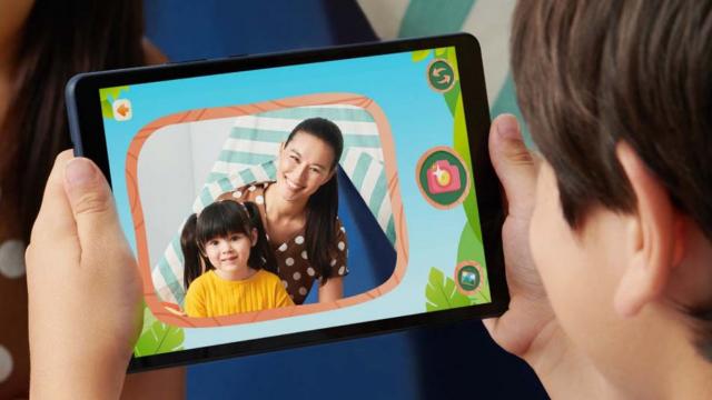 <b>Huawei pregătește o tabletă MatePad compactă, cu ecran OLED de 8.8 inch, design ultraslim</b>La doar o zi după lansarea oficială a MatePad Pro 12.2 (2025), un leak atipic face valuri pe Weibo: Huawei ar putea avea în pregătire o nouă tabletă compactă, cu un design care aduce aminte mai degrabă de vechile MediaPad-uri decât de modelele Pro